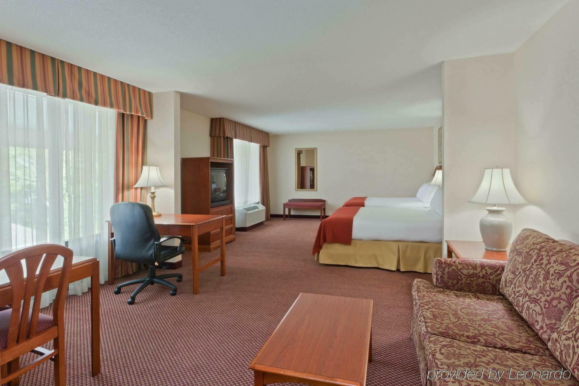 Holiday Inn Express Hotel And Suites Harrington - Dover Area By Ihg Экстерьер фото